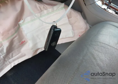 2011 Toyota Highlander Limited V6 z USA, uszkodzony, nr VIN 5TDYK3EH3BS029635